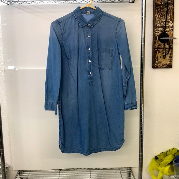 Old Navy brand Ladies Denim Dress - Picture 1 of 9